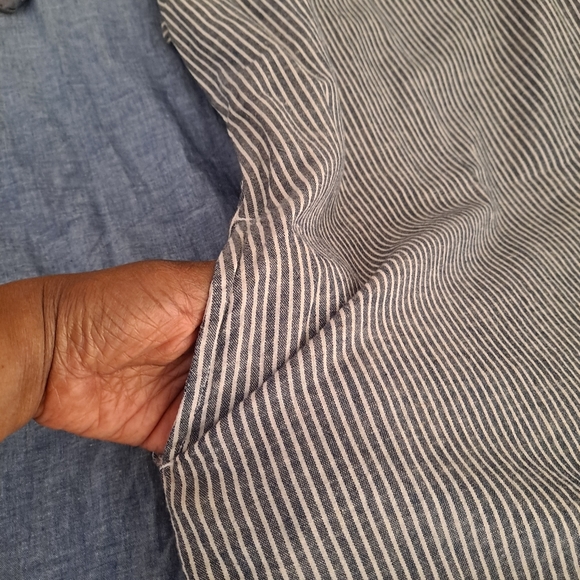 Stripped any day - Picture 3 of 4